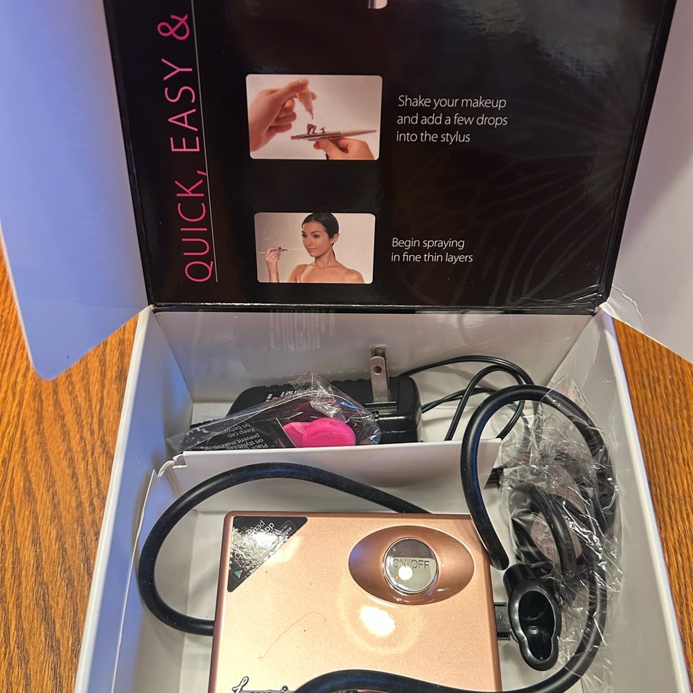 Luminess‎ Air Airbrush makeup system - Picture 2 of 5